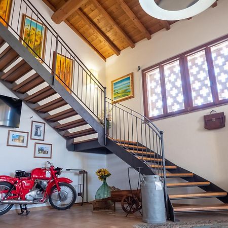 Agriturismo Borgo Del Mincio Вольта-Мантована Экстерьер фото