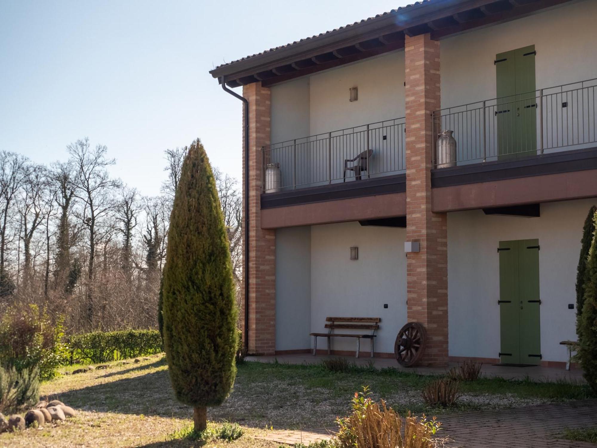 Agriturismo Borgo Del Mincio Вольта-Мантована Экстерьер фото