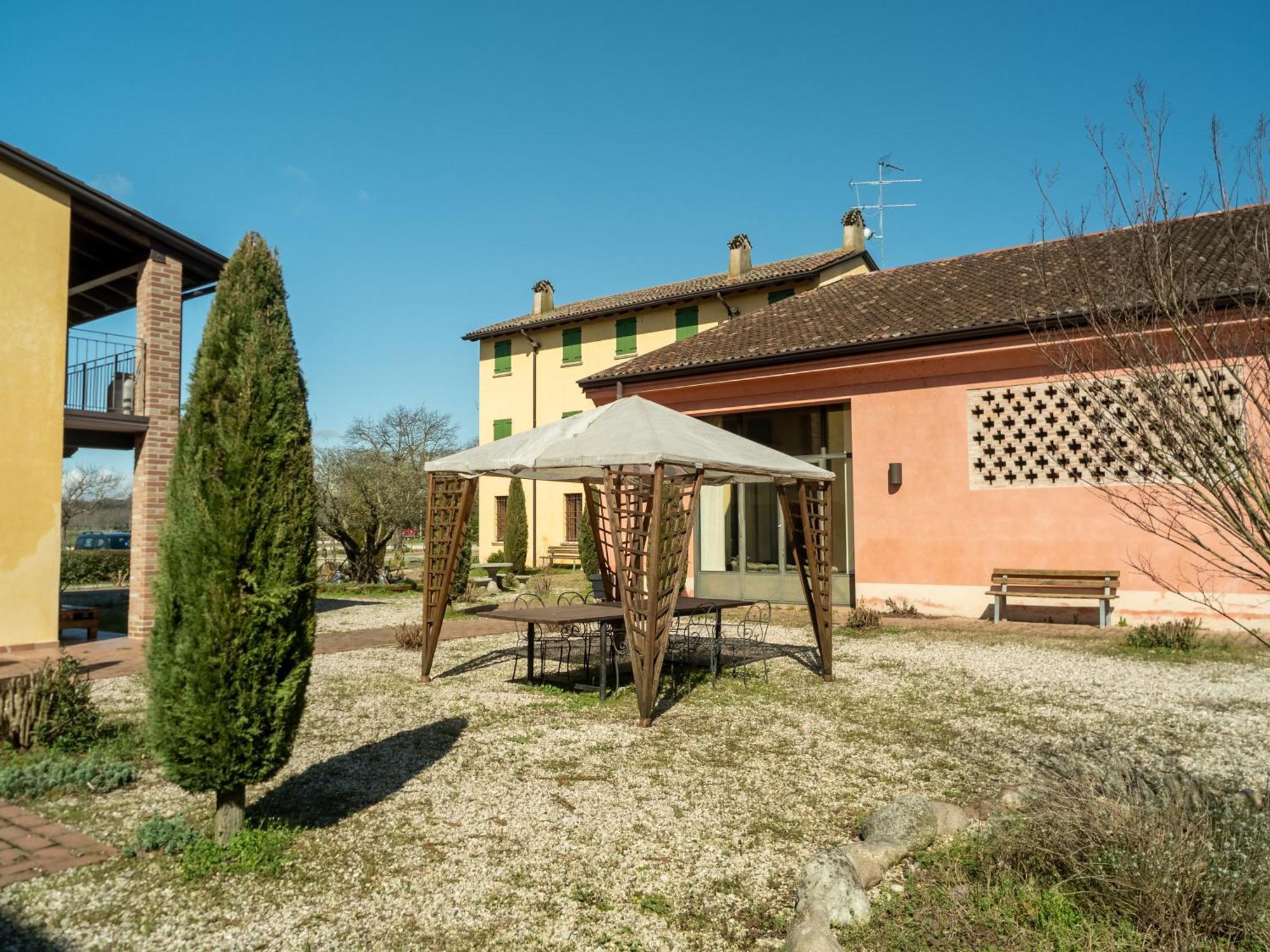 Agriturismo Borgo Del Mincio Вольта-Мантована Экстерьер фото